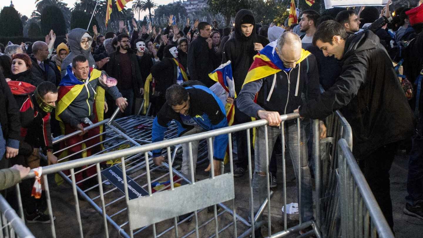 Un sindicato de estudiantes pide una huelga de 72 horas contra la sentencia del procés