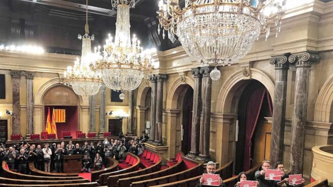 Los diputados de JxCat y de la CUP ocuparán sus escaños del Parlament a las 15.00 horas