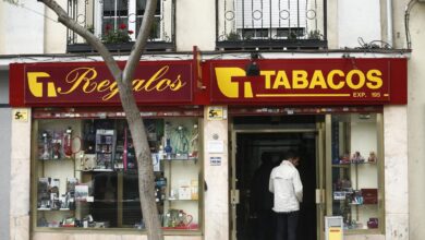 Golpe al sector del tabaco: el peor agosto para los estancos sin turistas