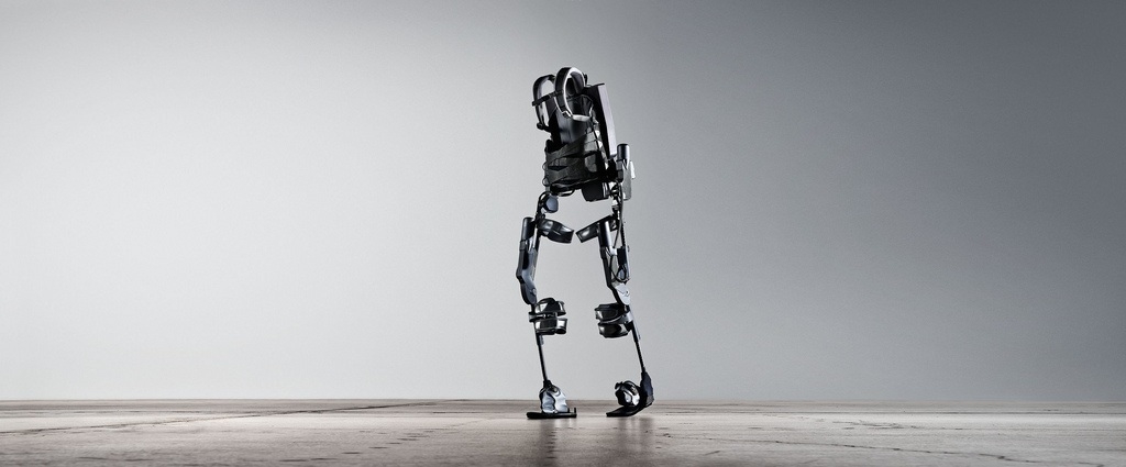 Los exoesqueletos serán algunos de los robots que nos harán la vida más fácil en 2050.