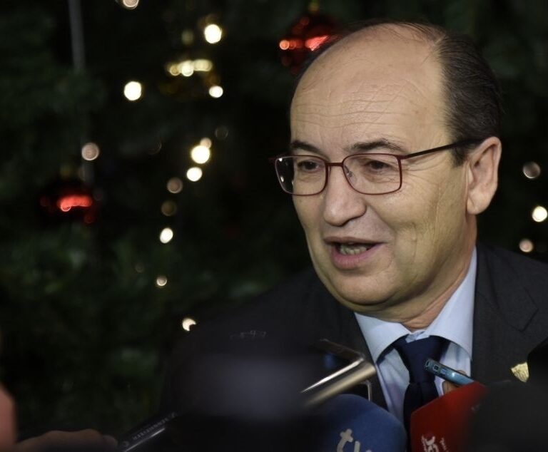 La Fiscalía pide al juez que investigue al presidente del Sevilla tras una denuncia por corrupción
