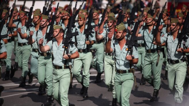 legion Un desfile de la Legión, el cuerpo que quiere ponerse a dieta.
