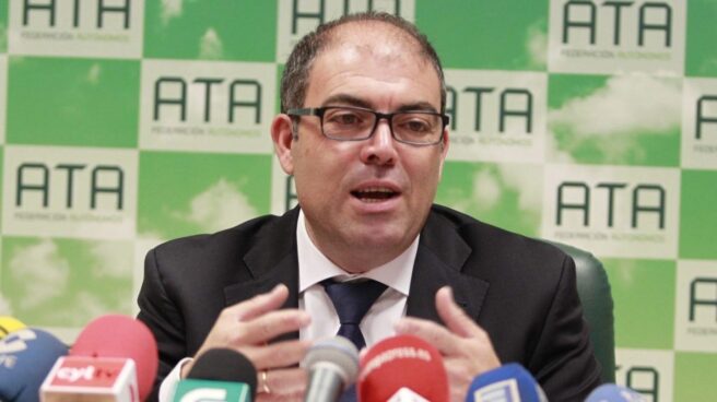 lorenzo_amor ATA afirma que los autónomos pueden crear más de 70.000 empleos en 2018.