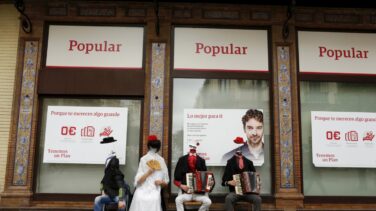 La lenta agonía de la oficina bancaria