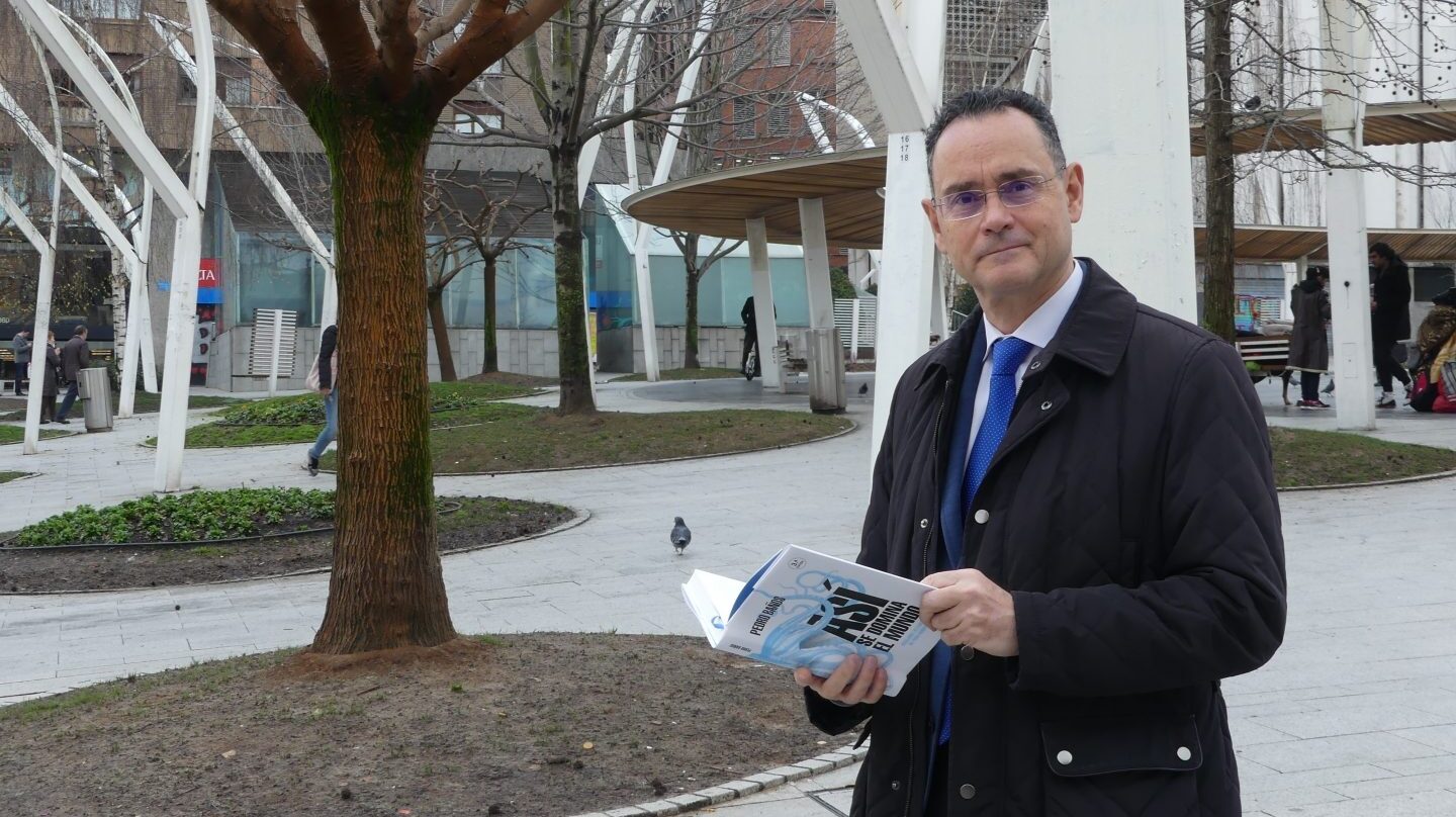 El coronel del Ejército de Tierra, Pedro Baños, autor del libro 'Así se domina el mundo'.