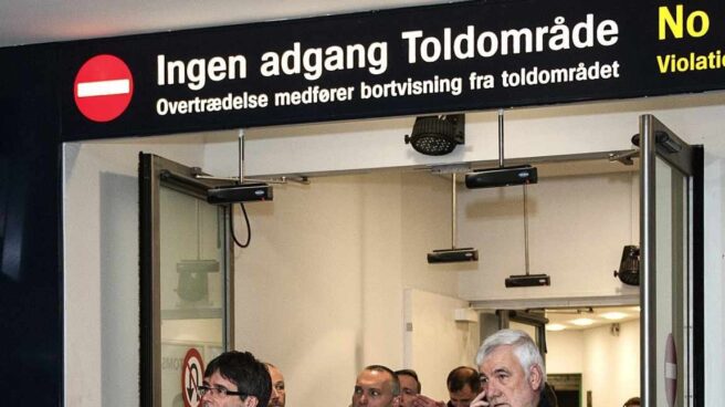 puigdemont_aeropuerto_dinamarca Carles Puigdemont, a su llegada al aeropuerto de Copenhague (Dinamarca).