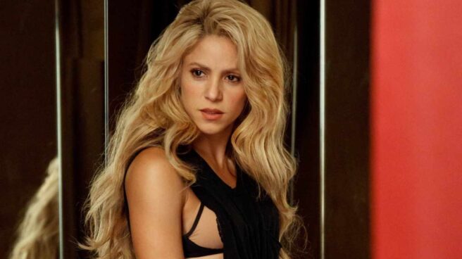 Shakira. Shakira.