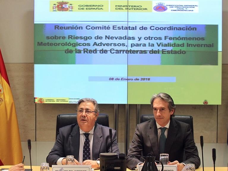 El Gobierno elude la autocrítica e insiste en que los conductores deben informarse antes