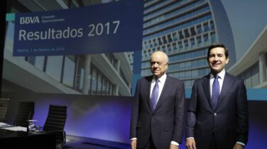 Francisco González apunta a Carlos Torres como nuevo presidente de BBVA