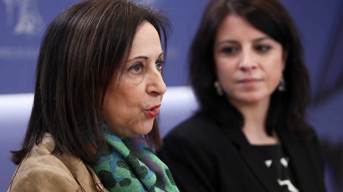 El PSOE exige la dimisión de Guindos.