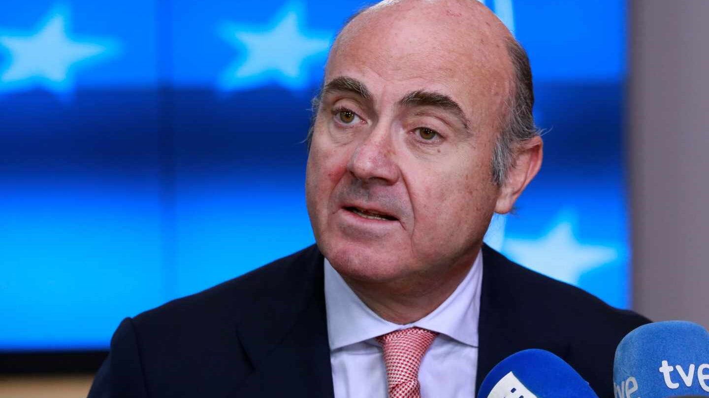 Guindos asegura que será