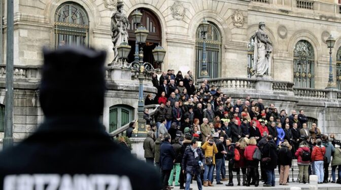 Bilbao, titanio sin brillo