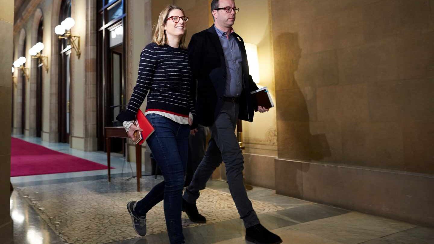 Elsa Artadi, tras la reunión semanal de la Mesa del Parlament.