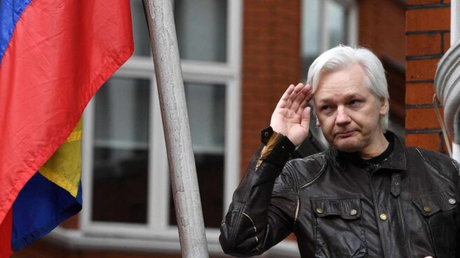 Julian Assange, en la embajada de Ecuador en Londres.