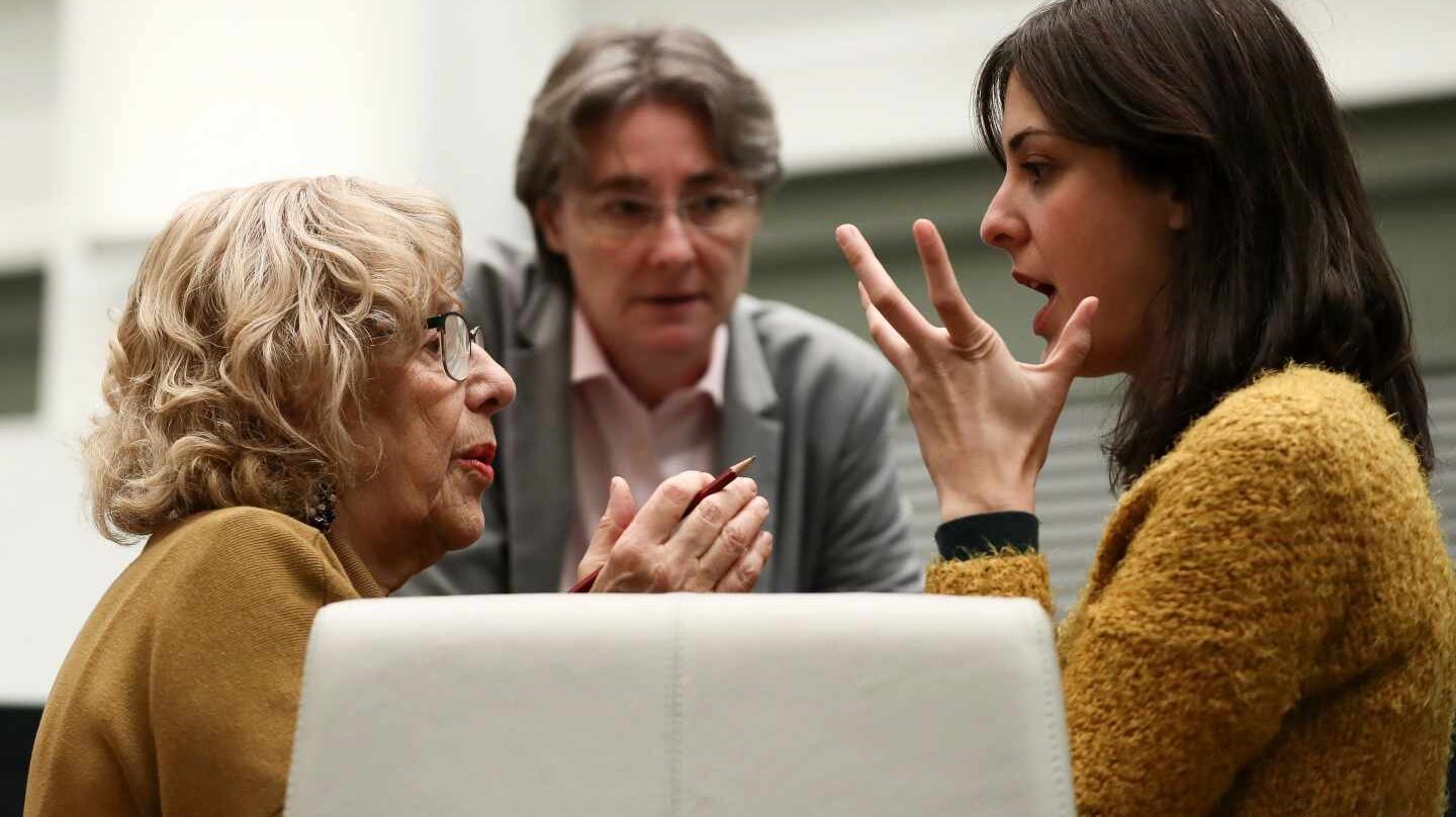 Carmena, Higueras y Maestre, en el Pleno del Ayuntamiento de Madrid.