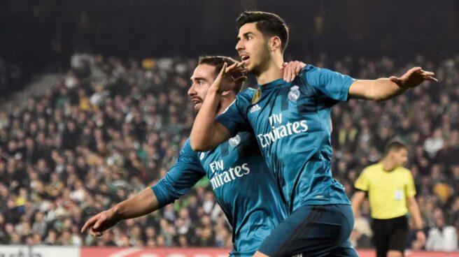 Carvajal y Asensio, en un partido de Liga del Real Madrid. Carvajal y Asensio, en un partido de Liga del Real Madrid.