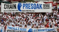 Víctimas de ETA reprochan a Francia haberles "traicionado" con el acercamiento de presos