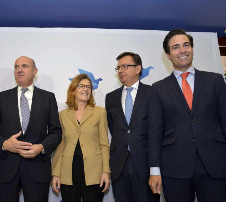 Rajoy descartó a Bécker por su pasado en Iberdrola y una pensión "millonaria"