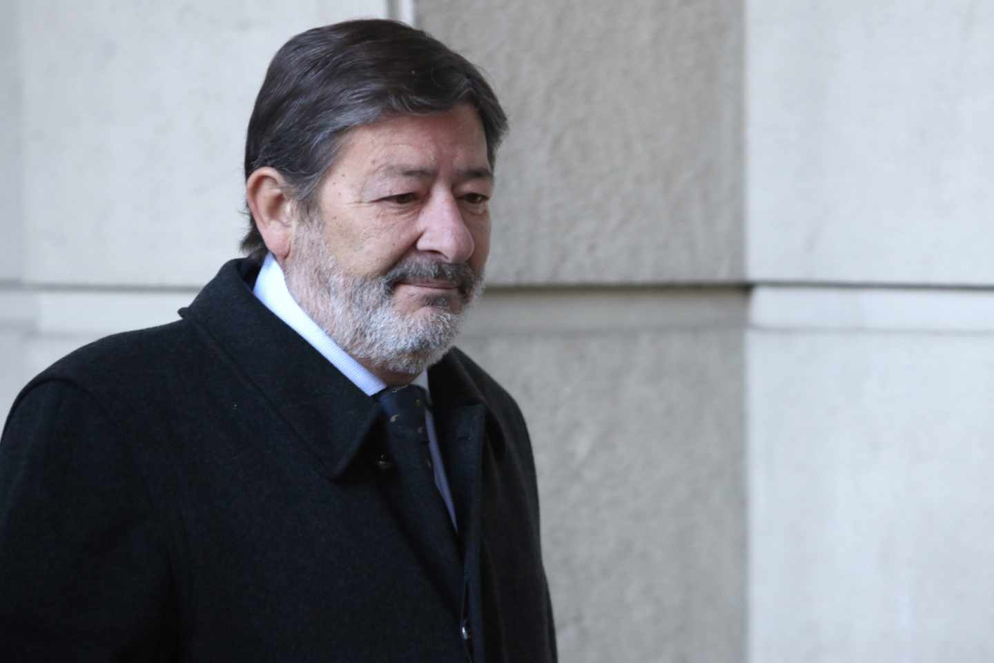 El ex director general de Trabajo de la Junta de Andalucía Javier Guerrero, dirigiéndose a la Audiencia del Sevilla para el 'caso ERE'.