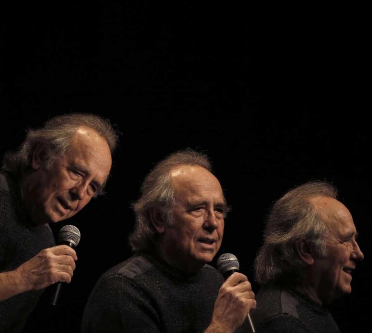 Serrat: "En Cataluña estamos en la feria del 'disparat'"