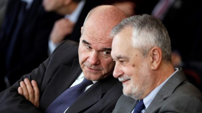 Manuel Chaves y José Antonio Griñán, en una de las sesiones del juicio de la pieza política del 'caso ERE'.