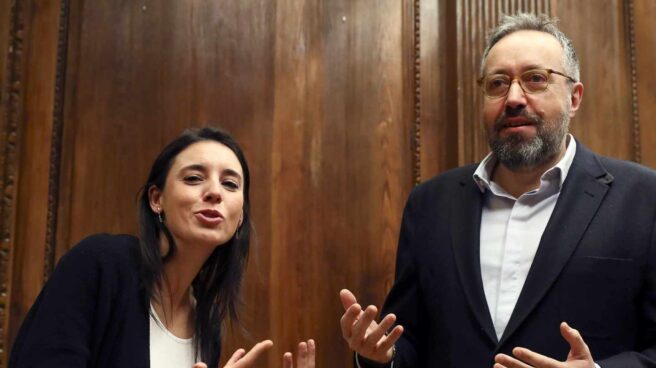 PSOE, Podemos y Cs pactan 75 medidas sobre financiación de partidos sin el PP
