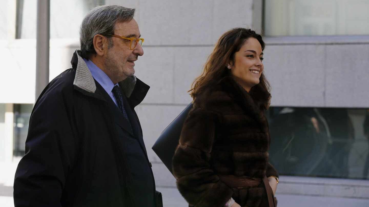 El ex presidente de Catalunya Caixa Narcís Serra, a su salida de la Audiencia Nacional.