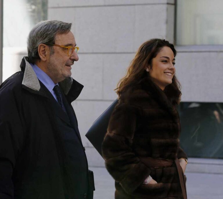 Absuelven a Narcís Serra y a los otros 40 acusados por los sueldos de Caixa Catalunya