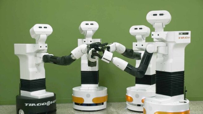 TIAGo, el robot semihumanoide que asiste a personas mayores en sus casas