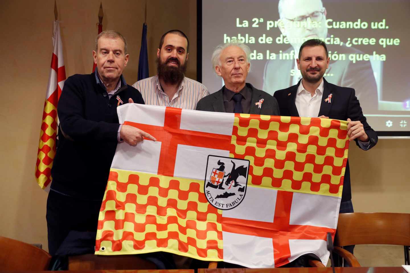 Presentación de Tabarnia: Tomás Guasch, Jaume Vives, Albert Boadella y Miguel Martínez, de izqda. a dcha.