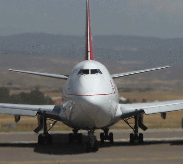 El aeropuerto de Teruel existe y es rentable