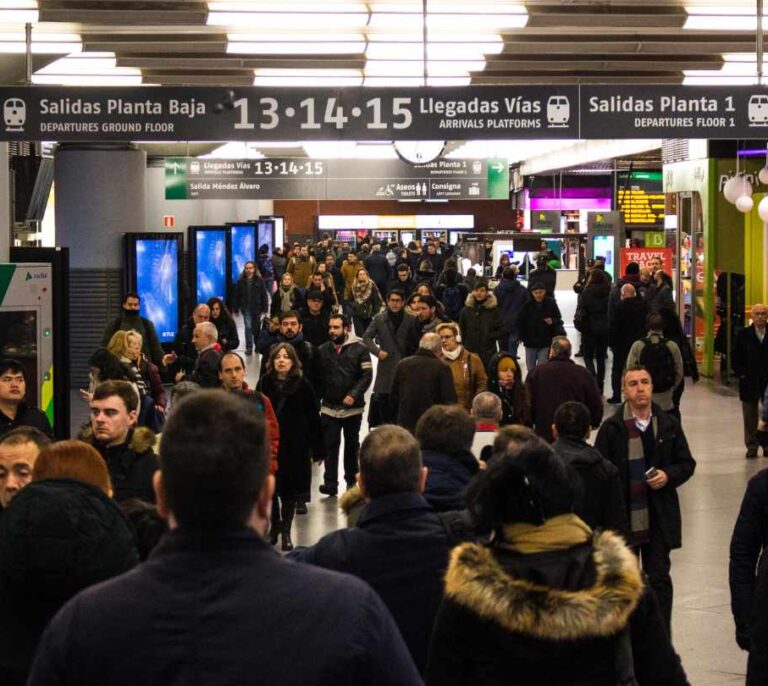 CCOO convoca huelga en Renfe el 15 de julio y no descarta paros en agosto
