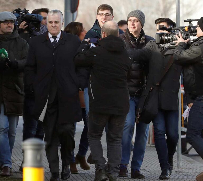 Bárcenas exculpa a la dirección del PP de la financiación irregular de Valencia