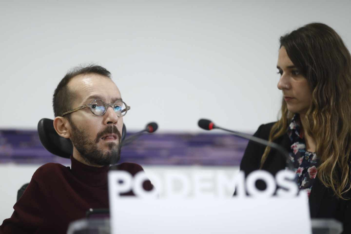 Pablo Echenique explica las tandas de primarias municipales de Podemos.