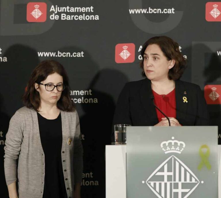 Plante de Colau al rey Felipe VI: no participará en su recibimiento oficial con motivo del Mobile World Congress