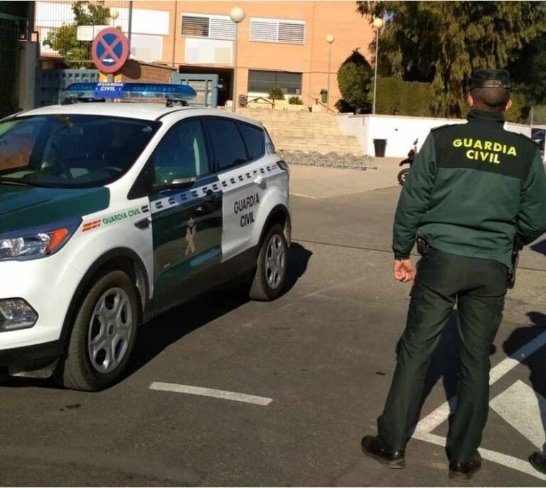 Frenan la fuga de un preso peligroso en León y desarticulan su banda, asentada en Levante