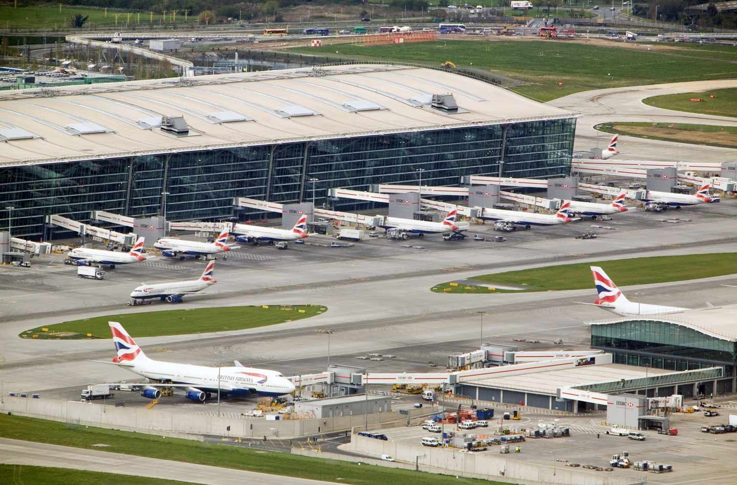 Ferrovial gana un 21% más impulsado por el aeropuerto de Heathrow.