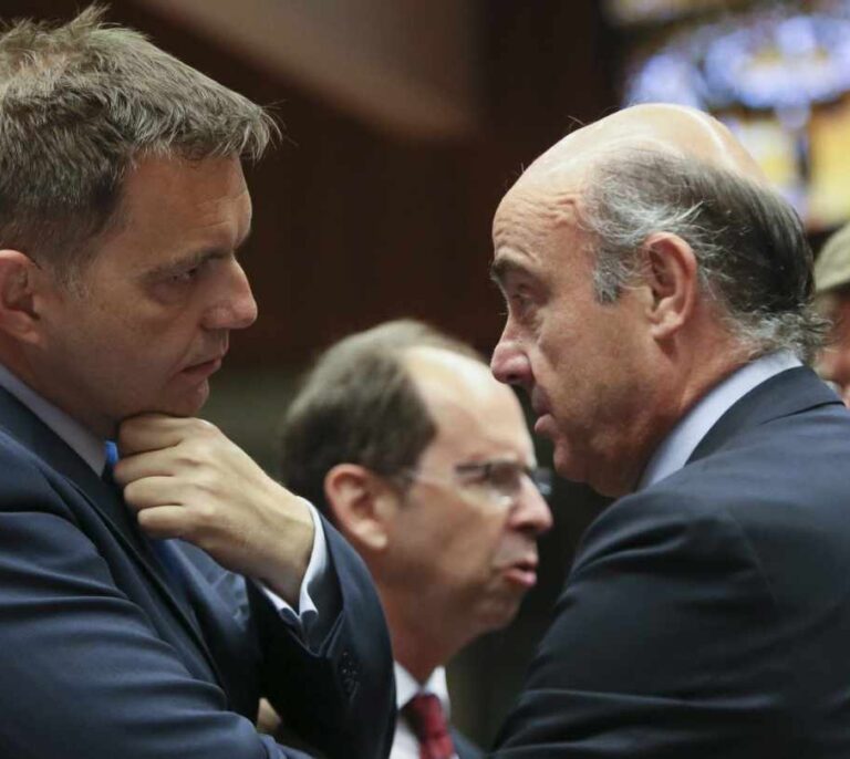 Eslovaquia, el primer apoyo oficial a la candidatura de Guindos al BCE