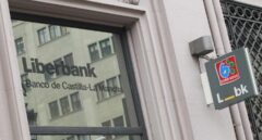 Liberbank mete la tijera a los gastos y cambia a sus empleados por autónomos