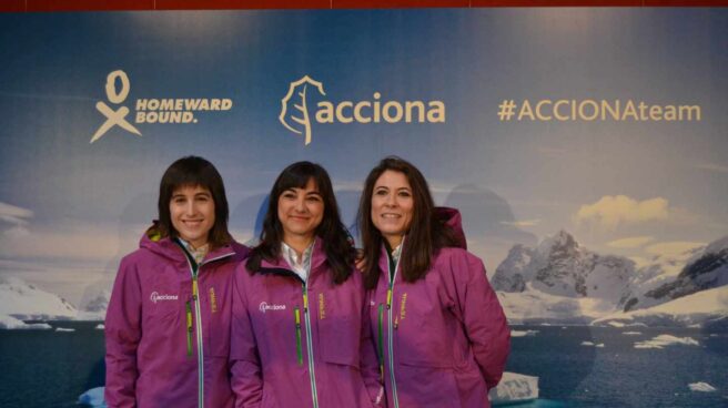 Uxúa López, Alicia Pérez Porro y Alexandra Dubini.