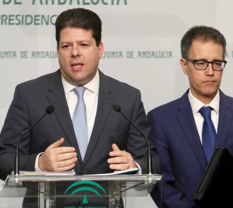 Gibraltar ve "una vergonzosa afrenta" que España tenga veto en la transición del Brexit