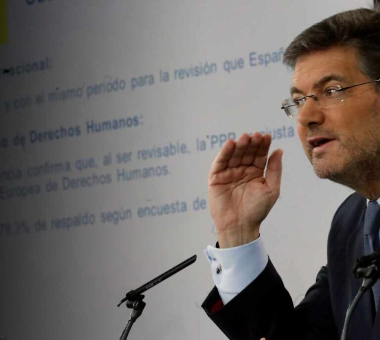 El ex ministro Catalá ficha por la empresa dueña de los 80 hoteles de Antonio Catalán
