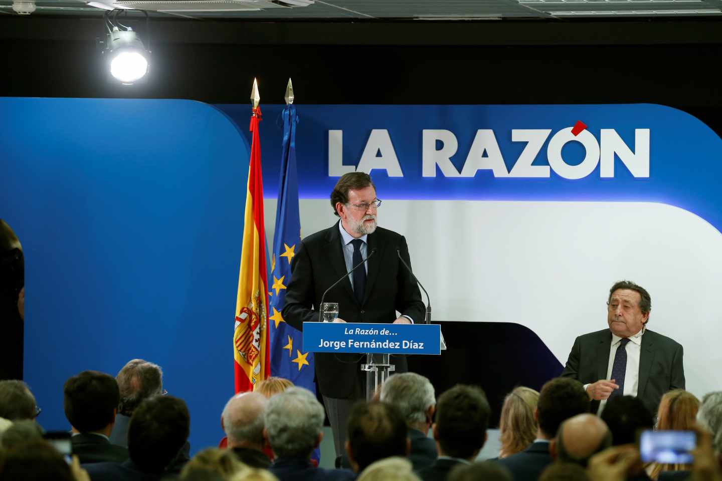 El presidente del Gobierno, Mariano Rajoy, en un encuentro en La Razón.