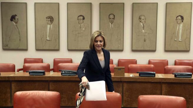 Cospedal antes de intervenir ante su Grupo Parlamentario