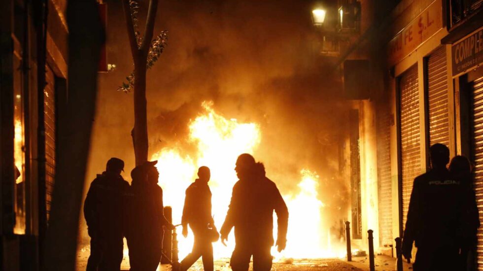 Protestas en el barrio de Lavapiés por la muerte de un mantero.