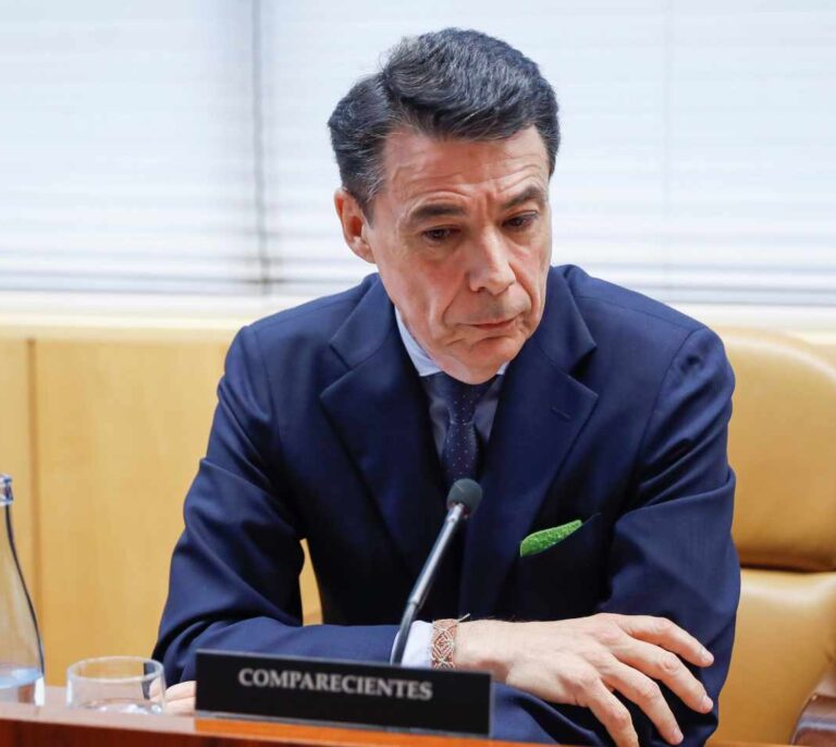 El juez archiva el caso del ático que compró Ignacio González en Marbella