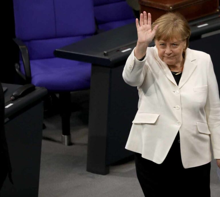 Merkel arranca por fin su cuarto mandato