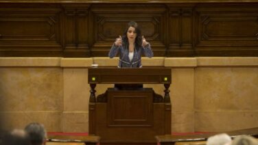 Torrent reunirá a los presidentes de los grupos antes del Pleno