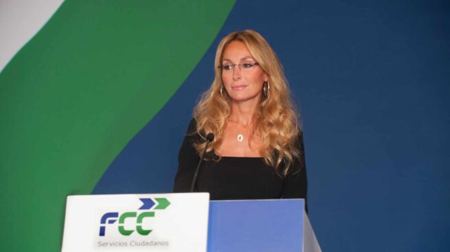 Esther Alcocer Koplowitz, Presidenta de FCC, durante la Junta General de Accionistas 2013 FCC sube un 4% en bolsa tras vender el 49% de Aqualia por 1.024 millones.