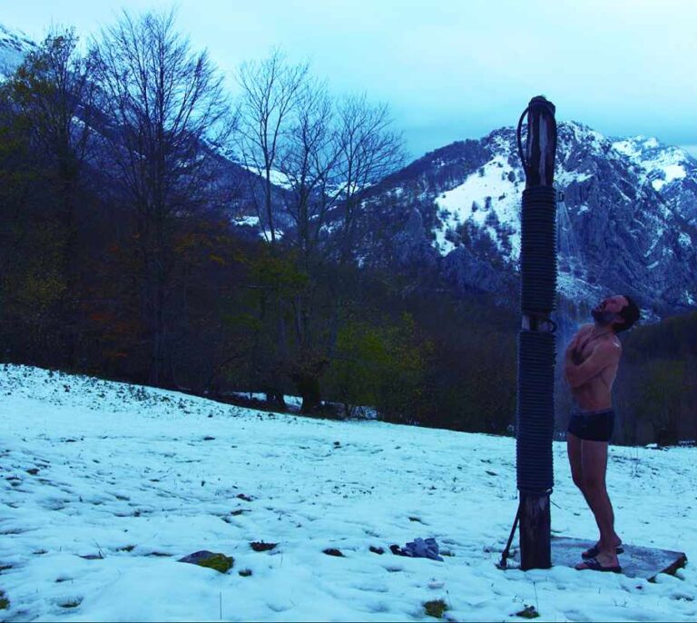 100 días solo en la Asturias salvaje